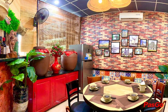 Quán Họ Hứa - Tố Hữu